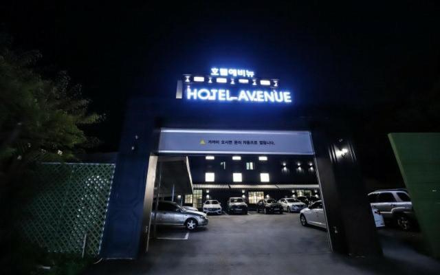 Avenue Hotel Йонін Екстер'єр фото